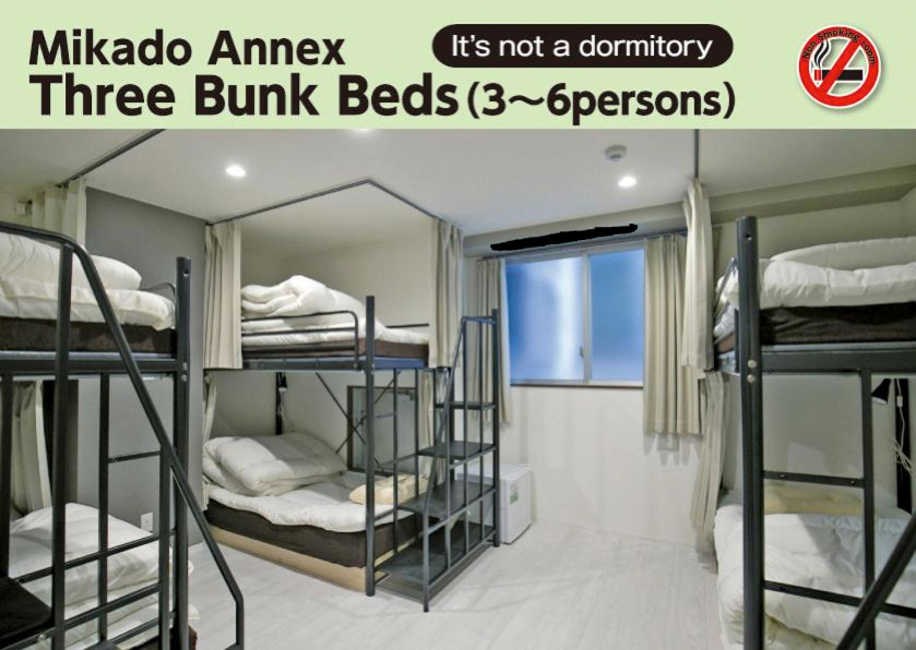 %e2%91%a2three-bunk-bed